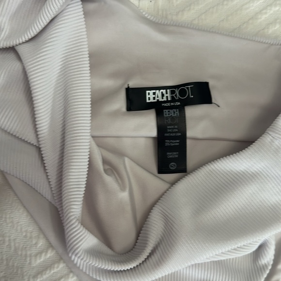 Beach Riot Celine Ribbed One Piece White - Picture 13 of 13